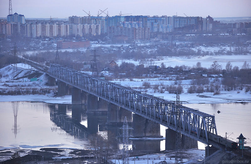 Первый железнодорожный мост через Обь